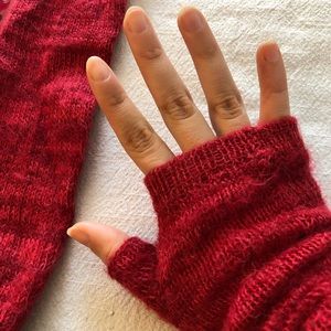 Hand knit arm warmers